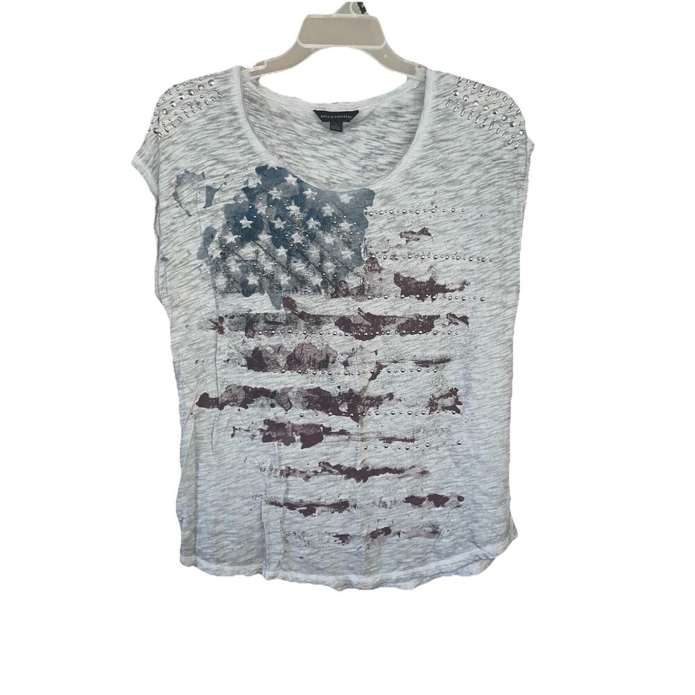 Rock & Republic Americana Light Tee shirt With Metal Embellishments Sz M